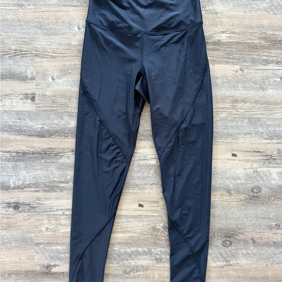 Salt Gypsy Classic Surf Leggings - Picture 1 of 5